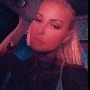 Meet your Posher, Imane